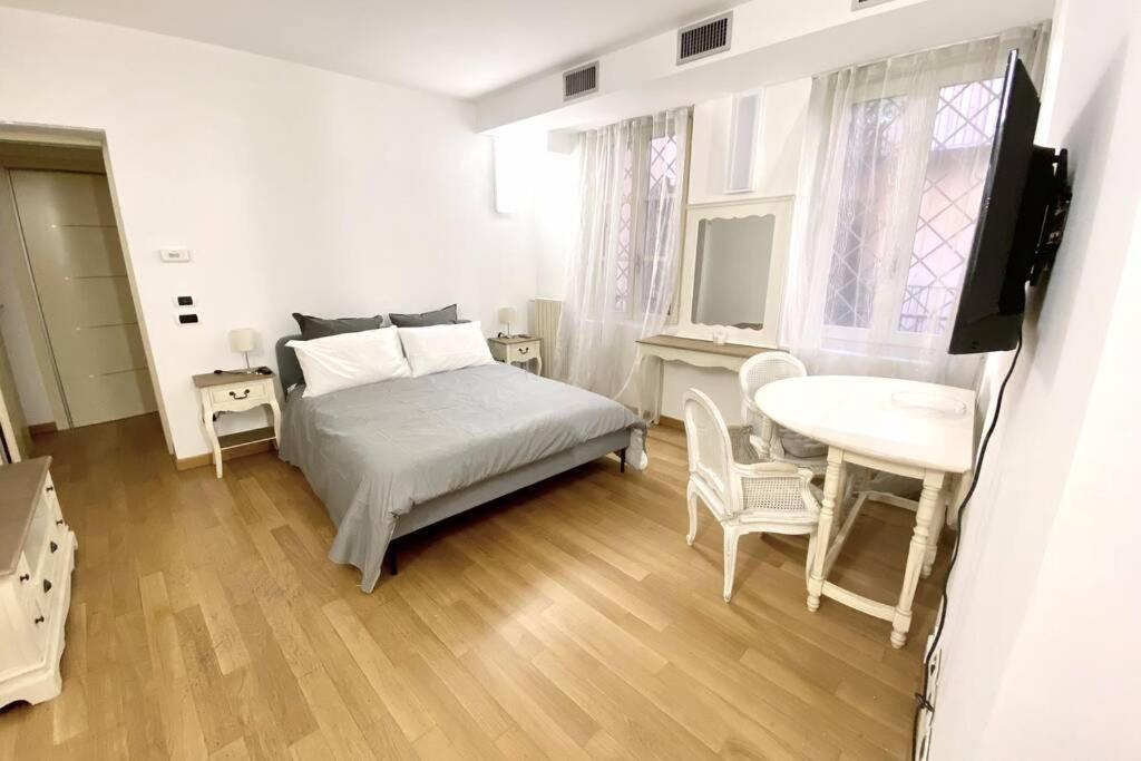 Boutique Apartment In Milano Center: Duomo Scala Eksteriør billede